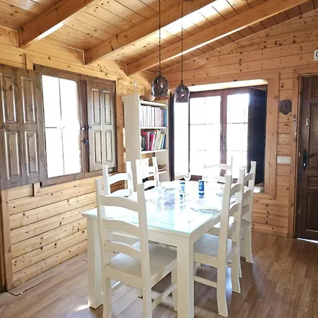 La Casita De Madera Sijuela * ロンダ